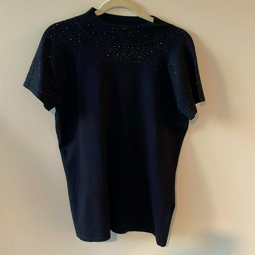 Short sleeve shirt